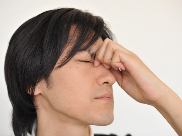 頭皮が乾燥して皮がむける原因と改善点について